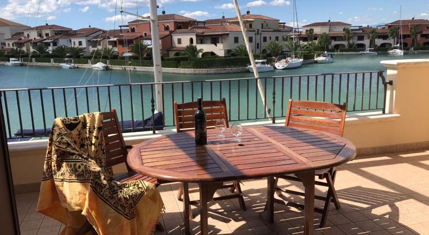 Marinagri Resort photo