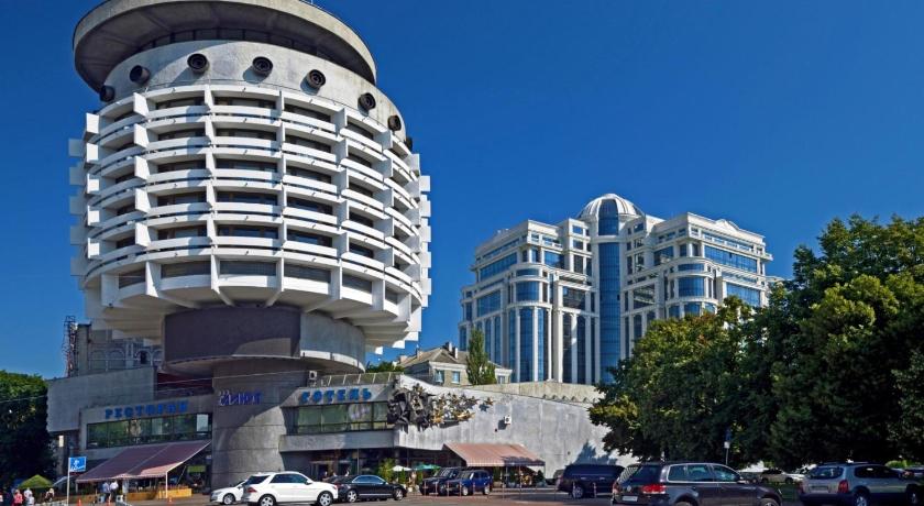Salute Hotel photo