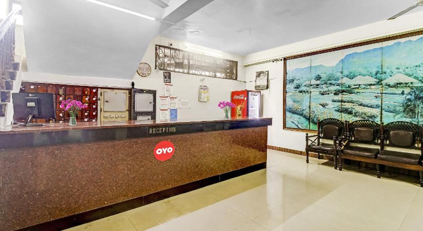 Flagship Hotel Sridhar photo