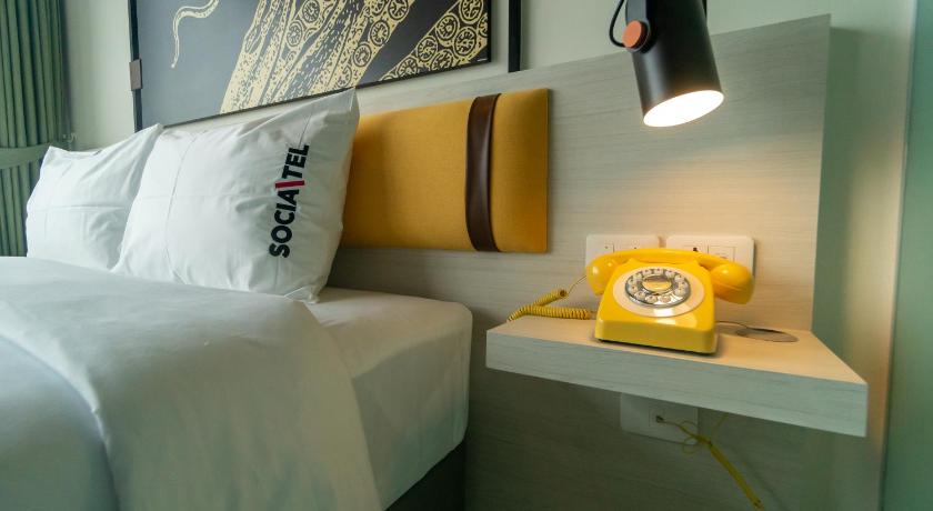 Image of Superior King Room 6