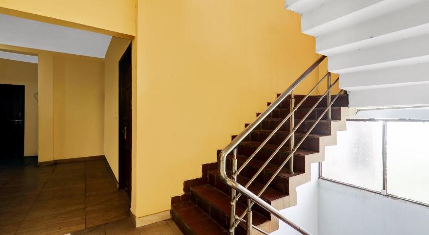 OYO Hotel Devpuri Inn photo