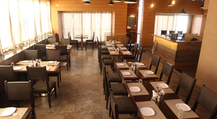 hotel grand ecotel - image 13