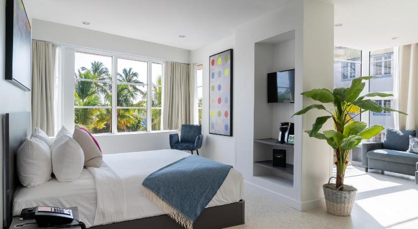Immagine di Rockstar Suite Balcony 3