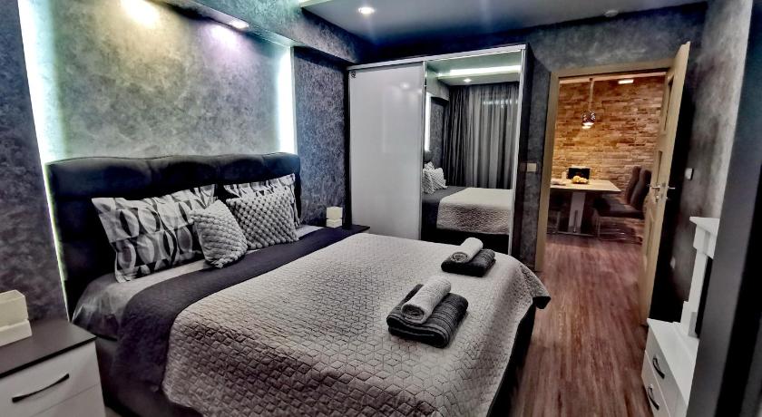 Paradise Swing Apartment Sofia - image 3