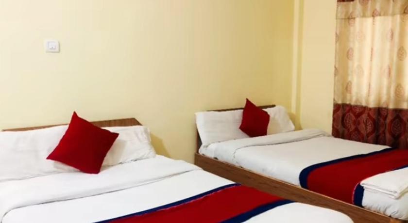 Image of Deluxe Quadruple Room 2
