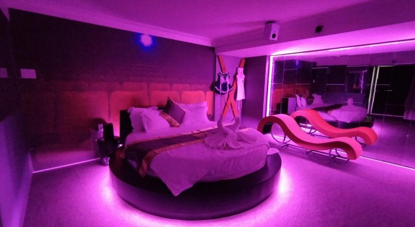 Tina 2 Hotel - image 32