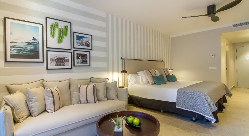 Gambar Bilik Double Termasuk Teres (Double Room with Terrace) 5