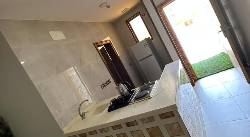 Leen Serviced Apartments photo