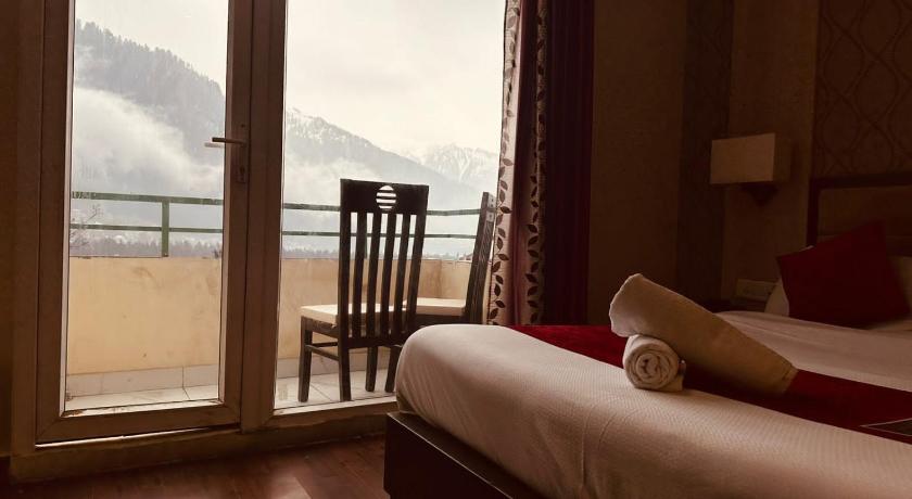 Hotel Royal Residency photo