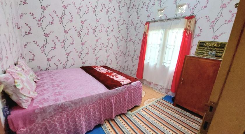 Penginapan Syariah Dhifa photo