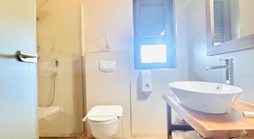 Zrinka House photo