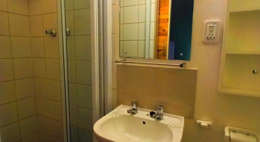 Image of Quadruple Room 2