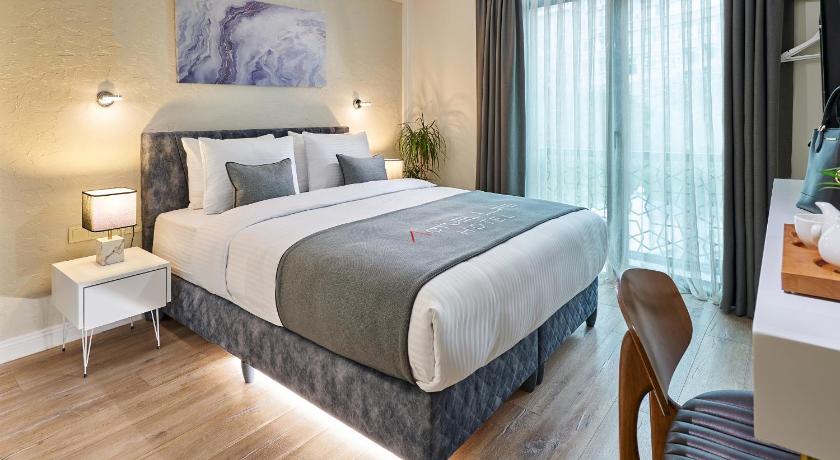 ACTUEL LIFE HOTEL photo