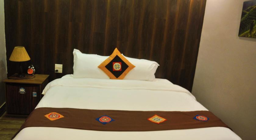 Image of Standard Double or Twin Room 8