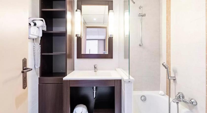Image of Select Two-Bedroom Apartment (4 People) 2