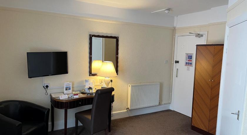 Image of Standard Single Room 8