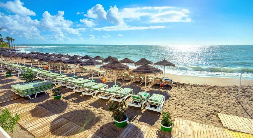 VIVE BENALMADENA Estudio Benal Beach 319 Vistas al Mar, Parque Acuatico photo