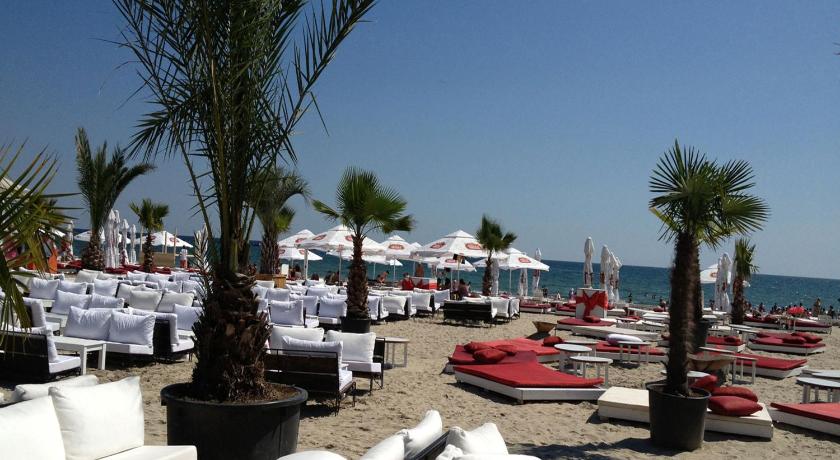 Cazare-Mamaia RO photo