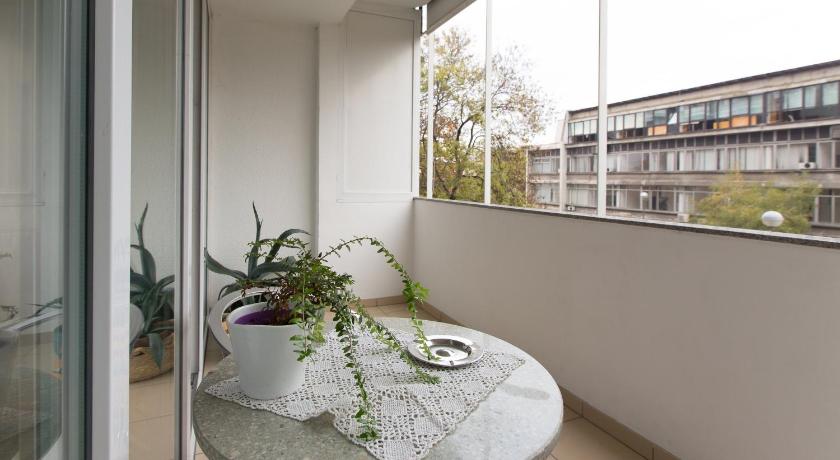 Central Point - image 5