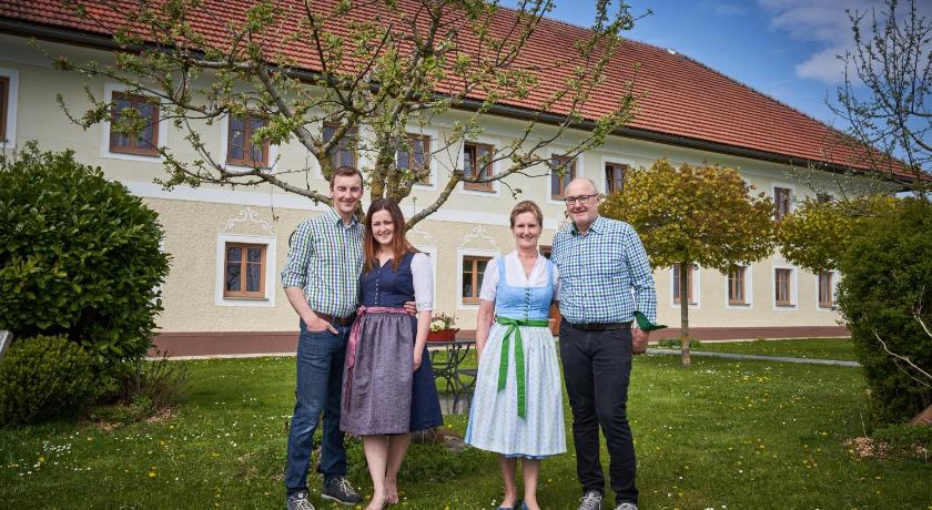 Hochhubergut photo