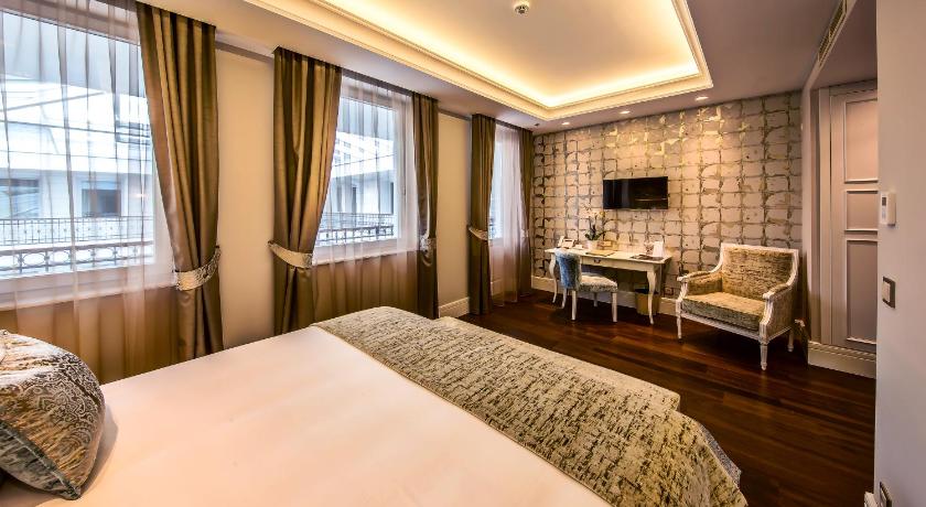 Image of Standard Double Room 0