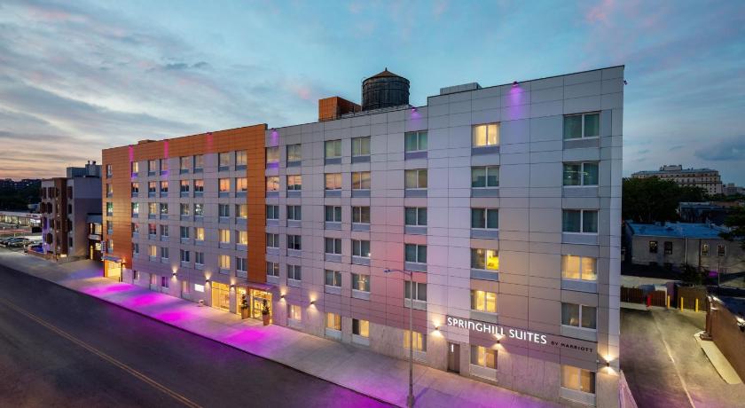 SpringHill Suites by Marriott New York JFK Airport/Jamaica photo
