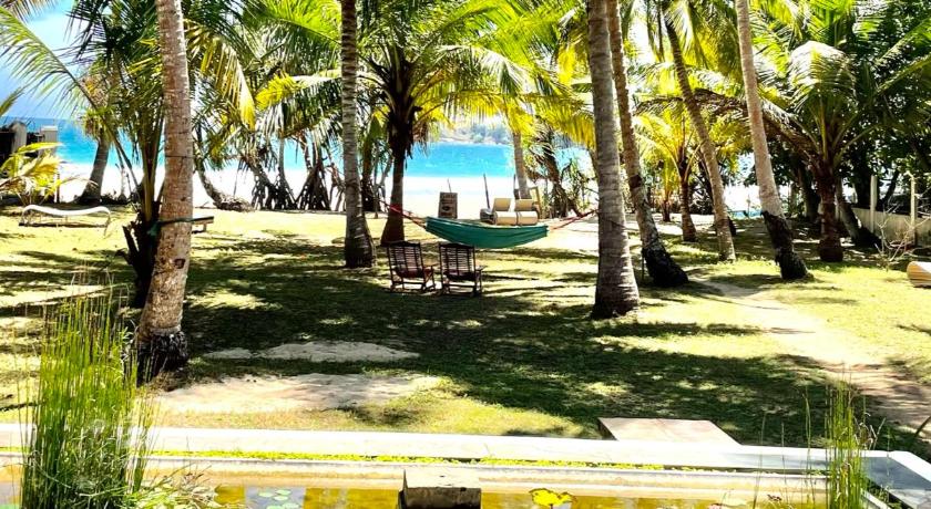 Isana Beach House - image 9
