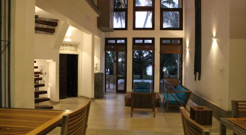 Isana Beach House - image 12
