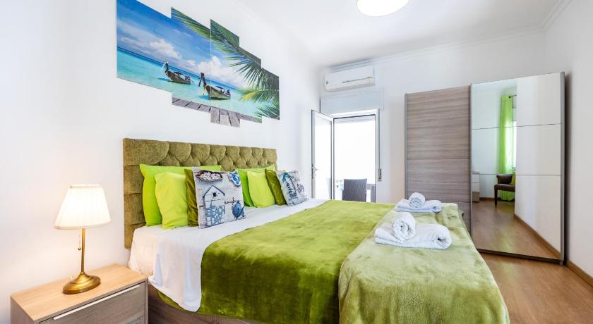 Luxury 3 Bedroom Apartment - Portimao — Hotel in Portimao