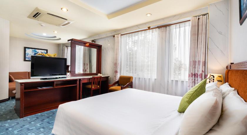 ホーチミン Lucasta SaiGon Hotel 3つ星 ホテル スイート