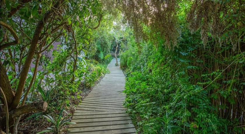 Moquini House Wilderness photo