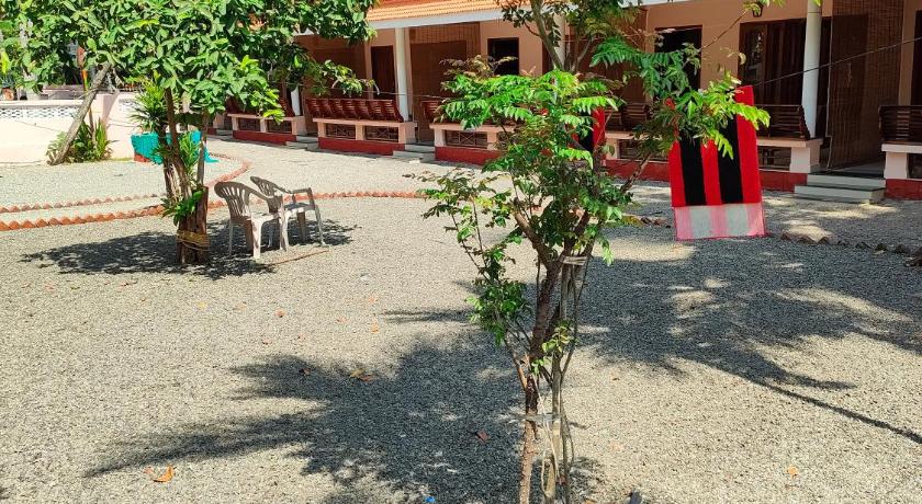 Coco Beach Resort photo
