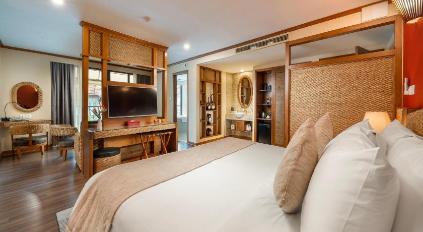 Image of Executive Suite 4