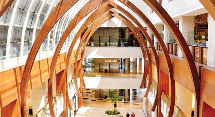 クウェートシティ Riggae Tower Hotel 3つ星 ホテル レストラン