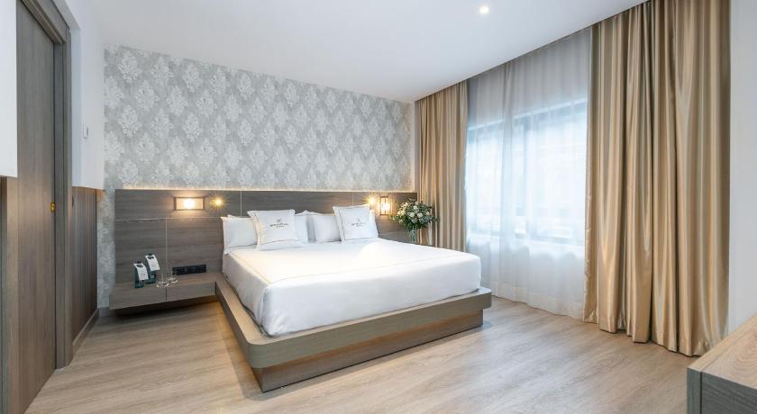 Image of Suite 4