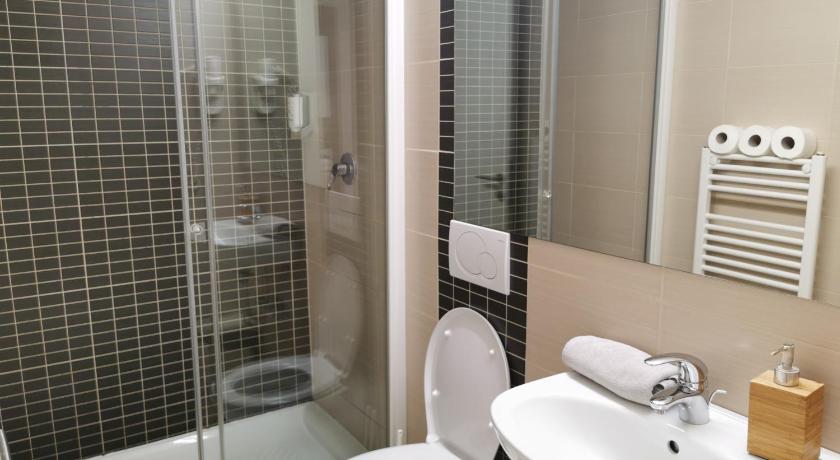 Rooms Ambrozic photo