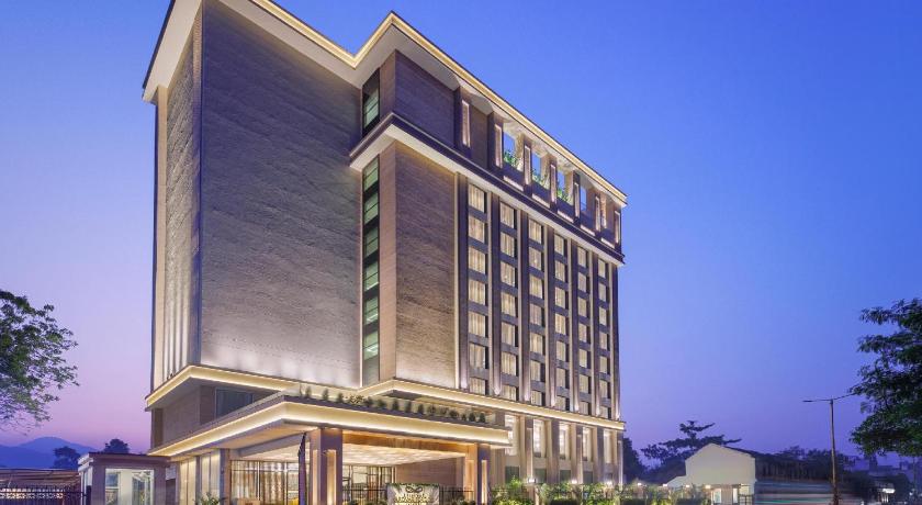 Bellevue Sarovar Portico Junagadh photo