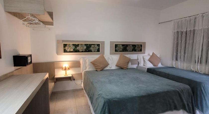 Image of Standard Triple Room 0