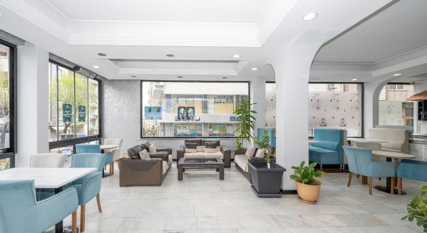 Tugra Hotel - image 7