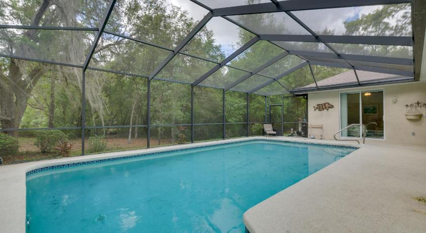Citrus Springs Oasis - 15 Mi to Crystal River! photo
