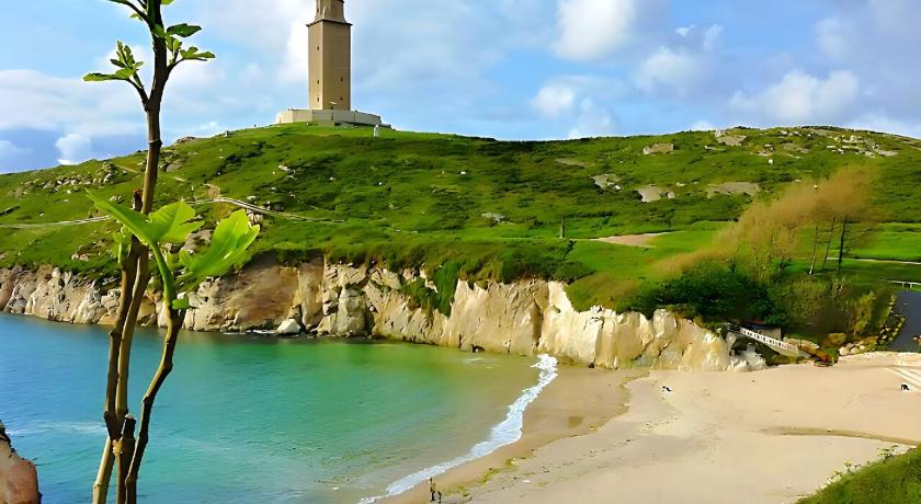 APARTAMENTO TORRE DE HERCULES A CORUNA con GARAJE photo