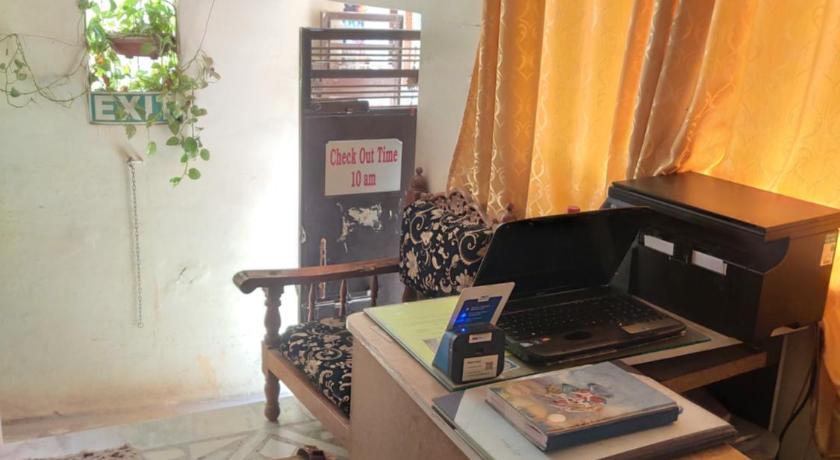 Kesher Paying Guest House - image 14