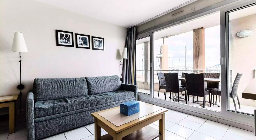 Image of Select Two-Bedroom Apartment (5 People) 3