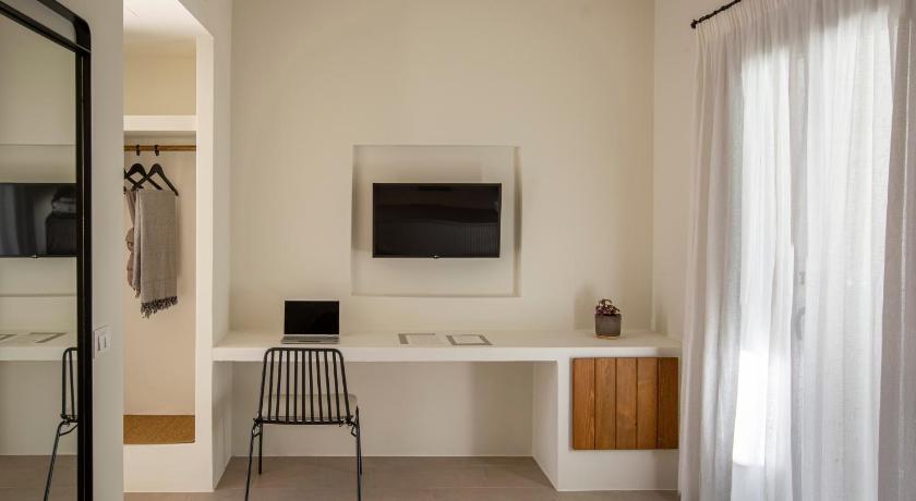 Kalami Suites photo