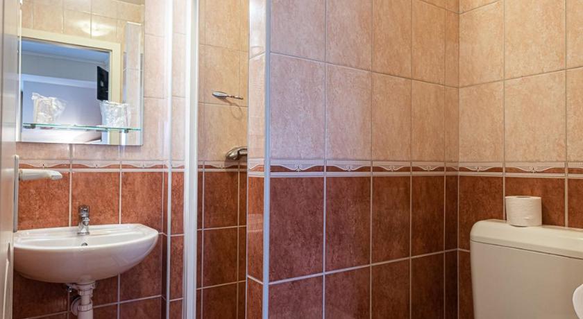 Image of Superior 17