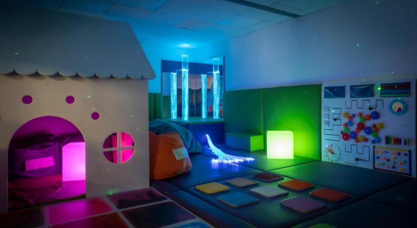 Pillo Hotel Ashbourne Leisure Club & Spa photo