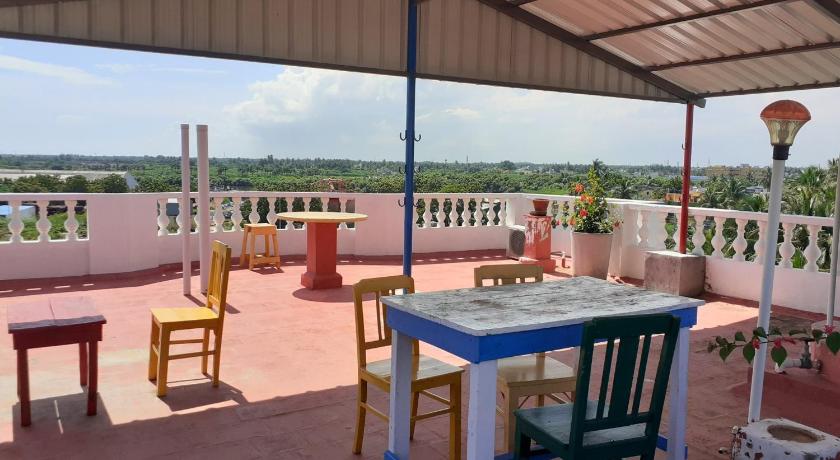 Holi wood Guesthouse - image 32