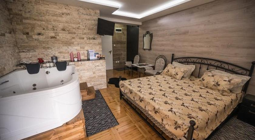 Onore dell amore apartman sa djakuzijem