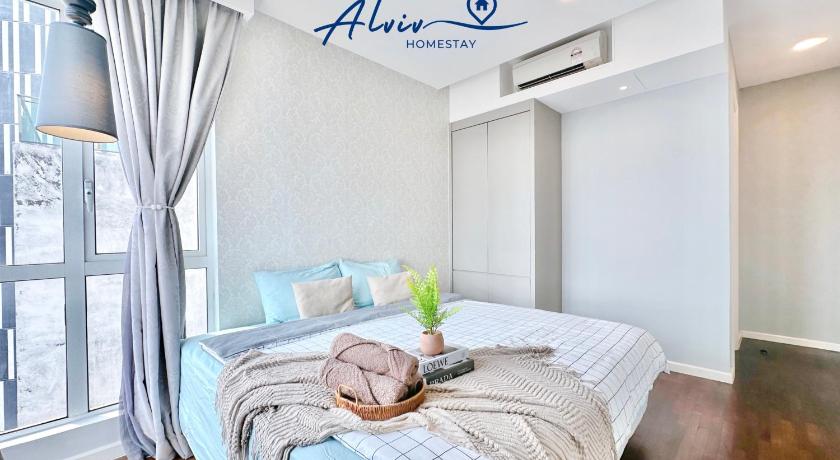 The Shore Luxury 3BR I 6-9pax I Direct access to Mall I Melaka River Cruise I Jonker - image 16