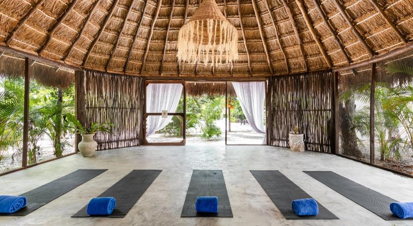 Jungle Lodge Boutique Hotel - Adults Only photo